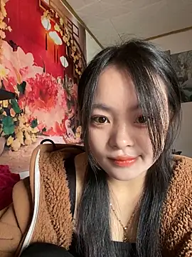 Julia-Elsa online show from October 22, 3:55 am