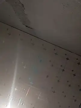 sexyhotchic93 online show from September 19, 2:54 am