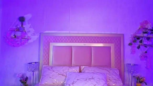 AlanaOdison online show from September 15, 5:05 am