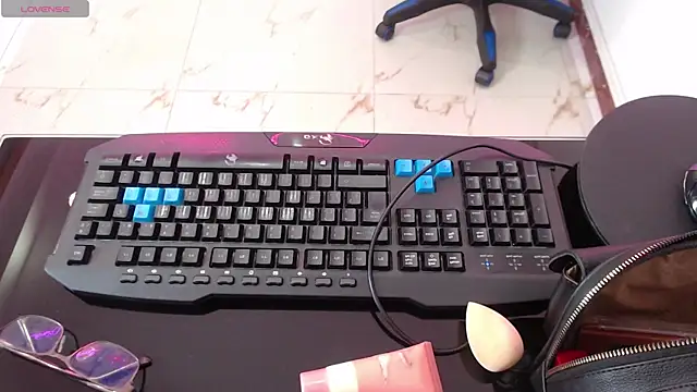 lycoris 19 online show from April 4, 9:13 pm