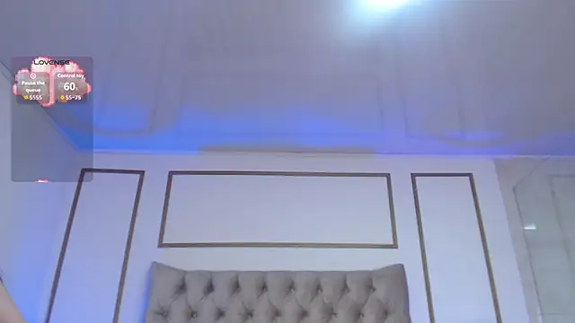 ScarlettRox online show from February 18, 10:09 pm