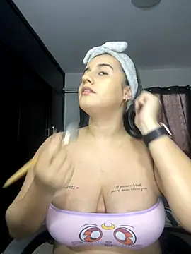 Snapshot of Lana_Herondale chatting on October 29, 8:55 pm Lana Herondale online show from October 29, 8:55 pm