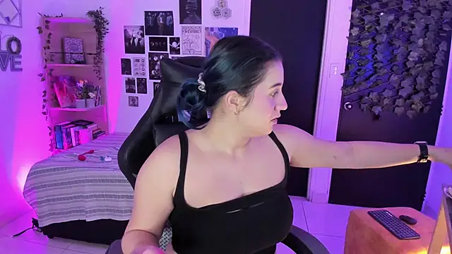 Lana Herondale online show from November 30, 9:24 am