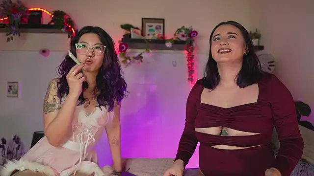 Lana Herondale online show from April 19, 4:12 am