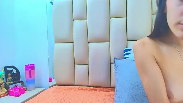 sweet amye online show from November 10, 8:15 pm