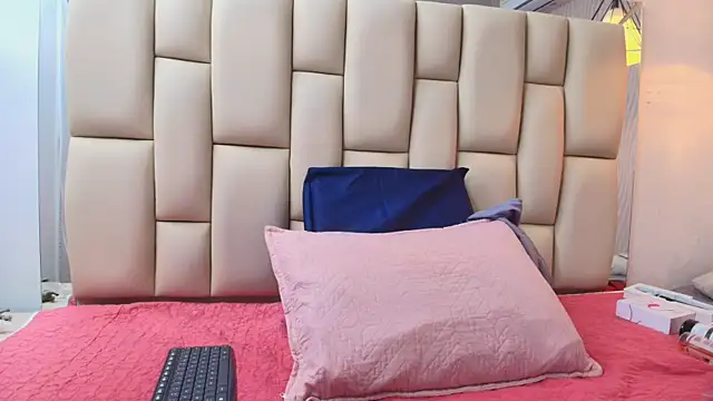 sweet amye online show from December 20, 7:07 pm