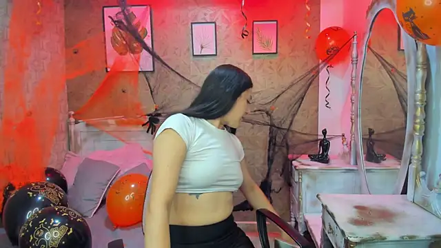 Dali collin online show from November 2, 3:48 pm