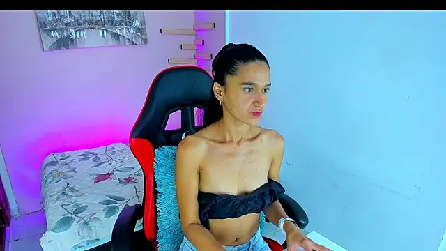 Snapshot of maraiah_petit chatting on September 22, 7:12 pm maraiah petit online show from September 22, 7:12 pm