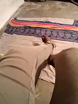 RAYI Queen 3 online show from February 9, 3:14 pm