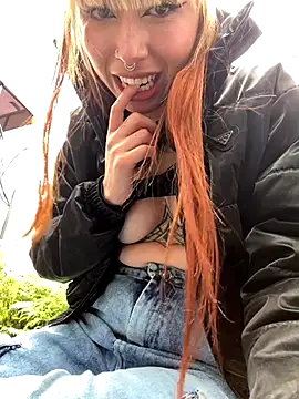 Sallem Pink online show from September 24, 9:03 pm