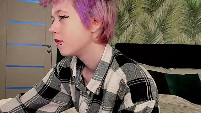 CarolineRichter online show from November 13, 3:16 am