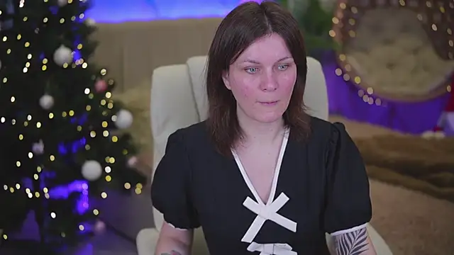 TinaMelt online show from December 16, 7:42 pm