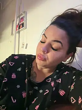 sexybunny18255 online show from December 15, 10:37 pm