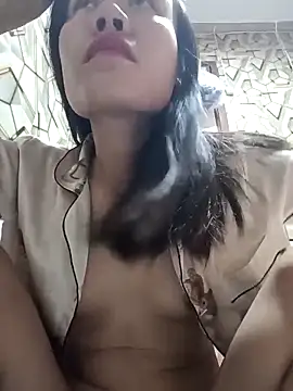 sexhot 22 online show from December 13, 9:21 pm