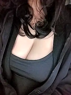 your avni online show from December 16, 7:20 pm