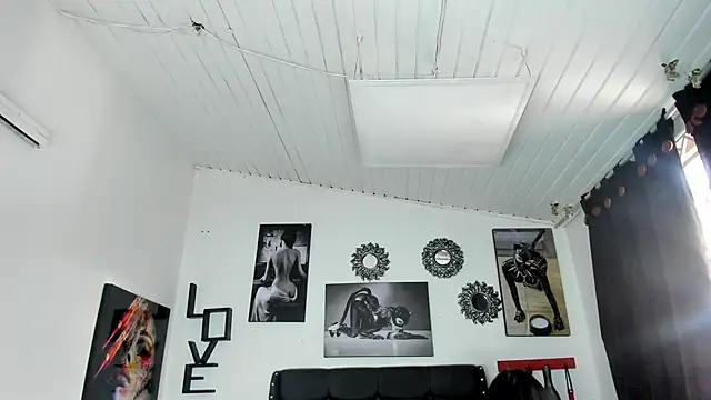 LunarisSmith online show from December 3, 5:26 pm