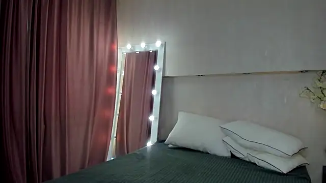 Adelina Bliss online show from April 12, 9:23 am