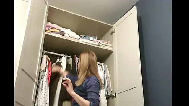 Ginger-bb online show from December 15, 7:35 am