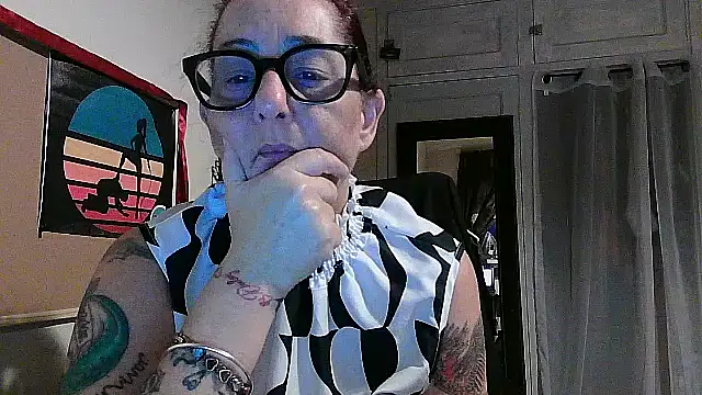 Mistress-Ivy51 online show from November 11, 6:42 am