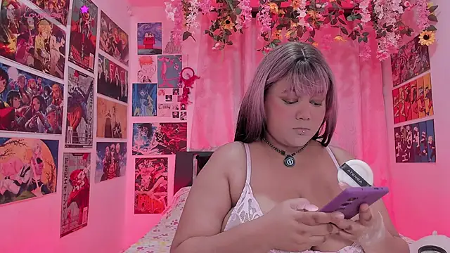 FluffyMelons online show from February 14, 11:18 pm