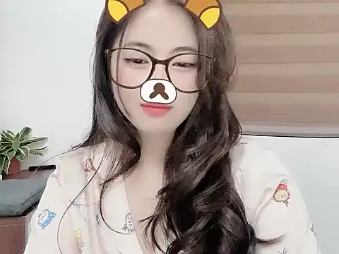 Snapshot of Amelia-babee chatting on September 13, 11:40 am Amelia-babee online show from September 13, 11:40 am