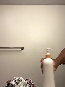 Tu GataLinda online show from October 13, 1:14 pm