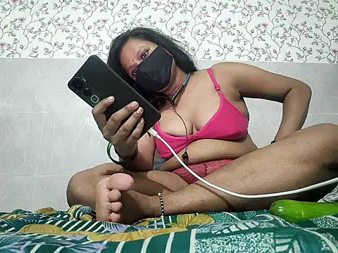 shalubhabhi69 online show from September 14, 7:01 pm