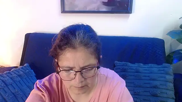 Linda banks  online show from March 3, 2:06 am