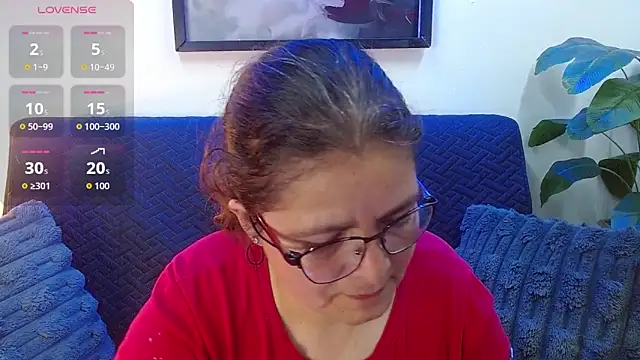 Linda banks  online show from October 3, 1:43 am