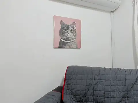 nahomy ryans online show from November 12, 11:58 pm