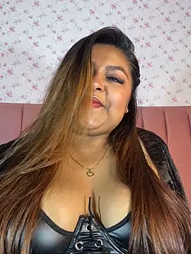 Snapshot of Hela_Collins chatting on October 5, 11:10 pm Hela Collins online show from October 5, 11:10 pm