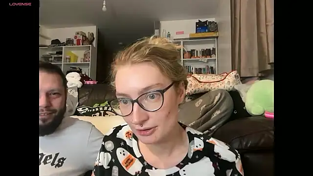 harleyblair online show from December 17, 11:42 pm