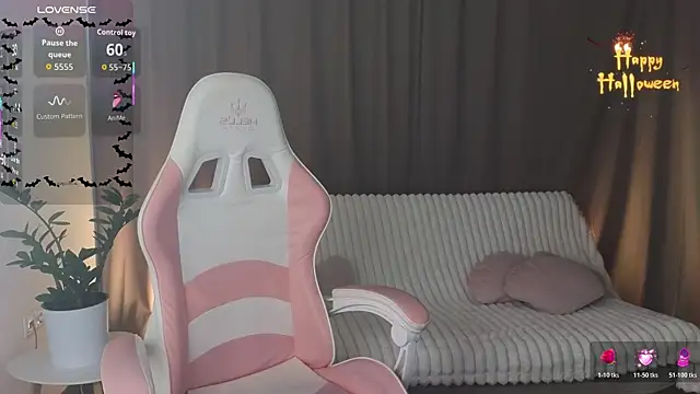 AlexsisFaee online show from October 19, 8:44 pm