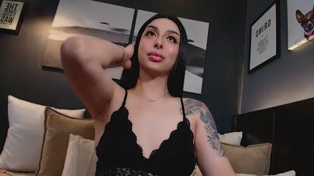 LUNACOCKSLAYER online show from April 3, 6:28 pm