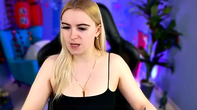 Stef Nicks online show from February 16, 9:20 am