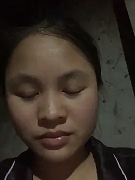 NhuFox online show from November 24, 1:35 pm