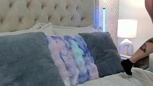 SuccubusDolly online show from January 6, 8:23 pm