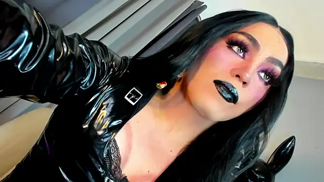 MagnaCumLoader17 online show from March 31, 3:50 am