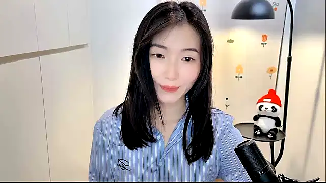 Rosalind xixi online show from November 29, 1:15 pm