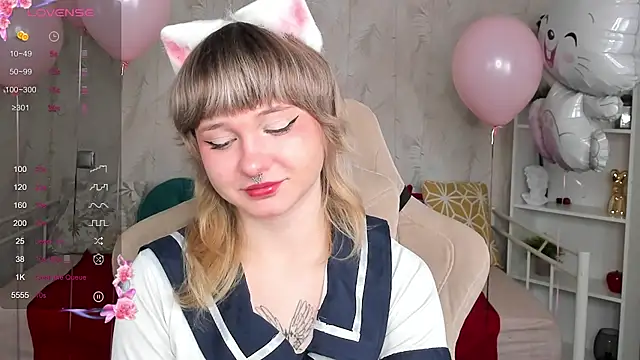 Tori Cutie online show from March 29, 12:20 am