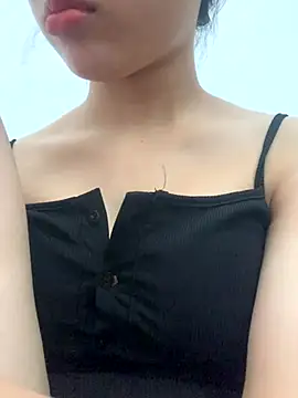 Snapshot of Nguyenha11 chatting on September 20, 6:34 am Nguyenha11 online show from September 20, 6:34 am