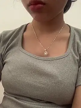 Snapshot of Nguyenha11 chatting on October 18, 9:01 am Nguyenha11 online show from October 18, 9:01 am