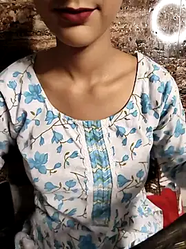 Snapshot of Indian-Aleena chatting on September 18, 7:07 am Indian-Aleena online show from September 18, 7:07 am