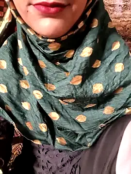 Snapshot of Indian-Aleena chatting on September 11, 5:41 am Indian-Aleena online show from September 11, 5:41 am