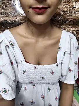 Snapshot of Indian-Aleena chatting on October 1, 8:36 pm Indian-Aleena online show from October 1, 8:36 pm