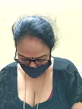 heera-rani online show from October 9, 11:25 am