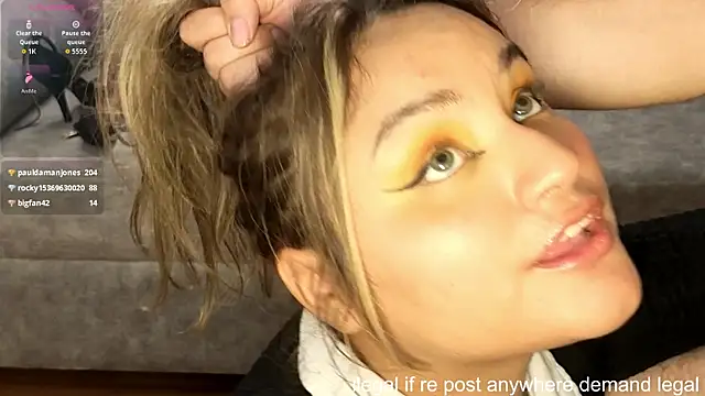 laurale phillipe online show from September 26, 2:20 am