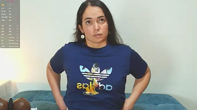 loreen grey online show from April 19, 8:11 pm