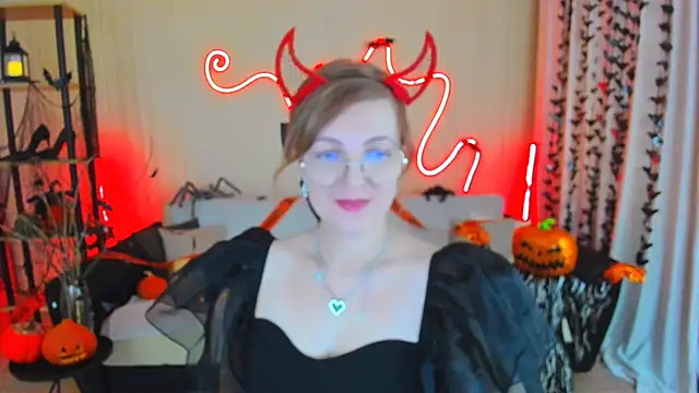 YourUniverser online show from October 26, 11:27 am