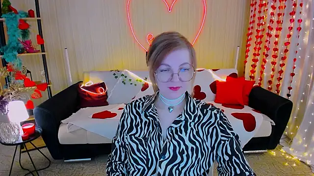 YourUniverser online show from February 21, 4:35 am